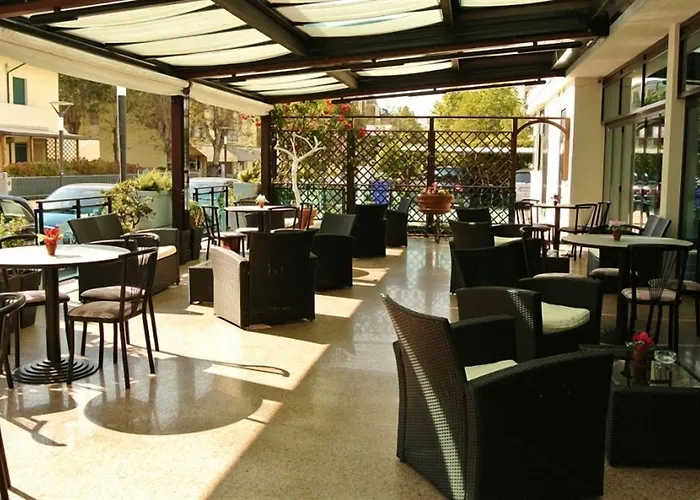 Hotel Mirage
